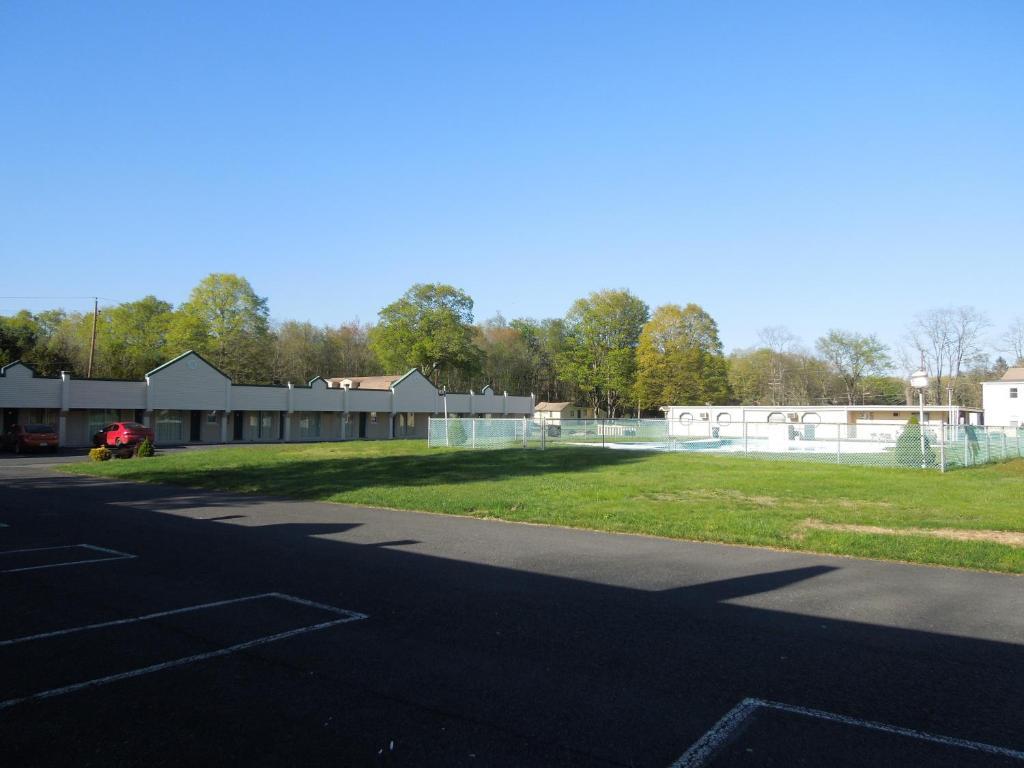 Value Inn East Stroudsburg Marshalls Creek Exterior foto