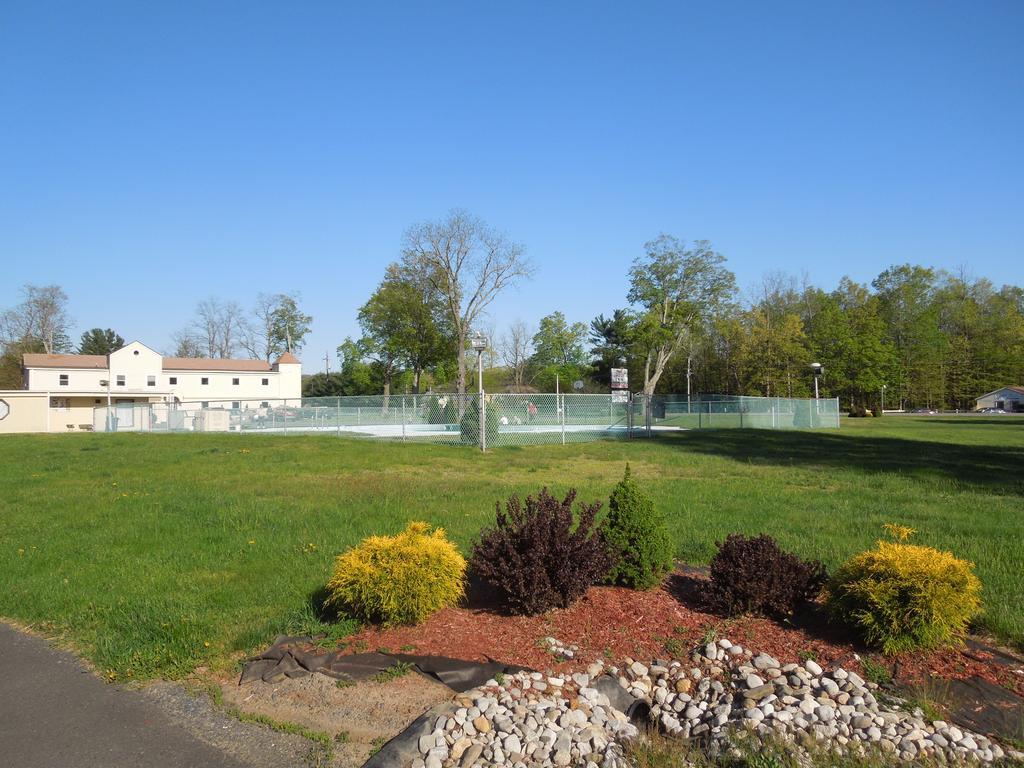 Value Inn East Stroudsburg Marshalls Creek Exterior foto